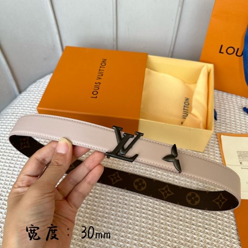 l0vis Vvtt0n belts